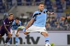 金年会官网-佛罗伦萨击败博洛尼亚，重返意甲前十