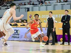 广厦男篮主场艰难取胜,连胜保持什么状态