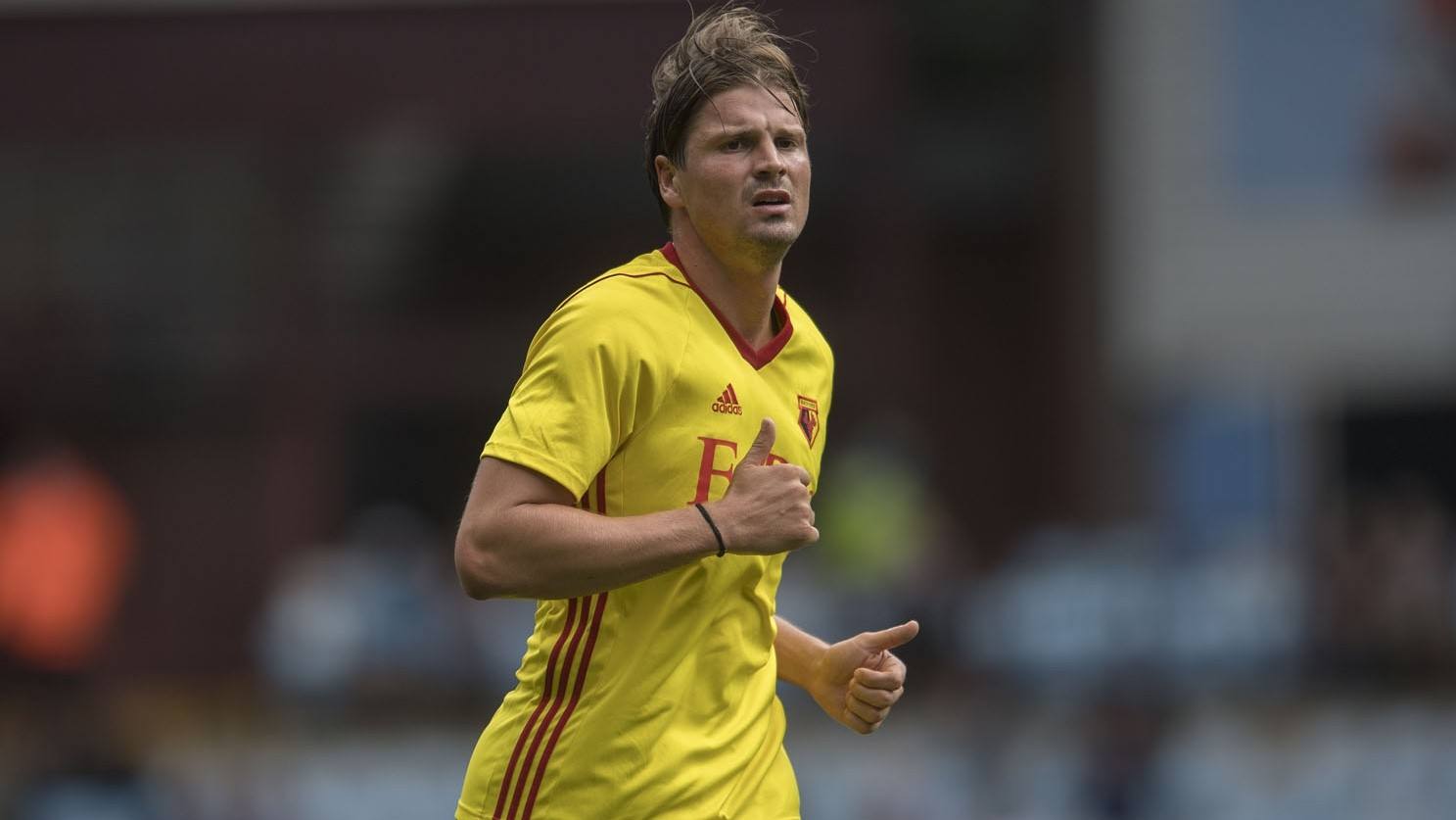 沃特福德主场打破僵局，成功逆转胜利的简单介绍